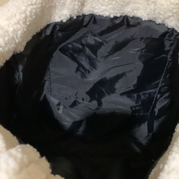 Fuzzy Sherpa bag - Picture 7 of 11